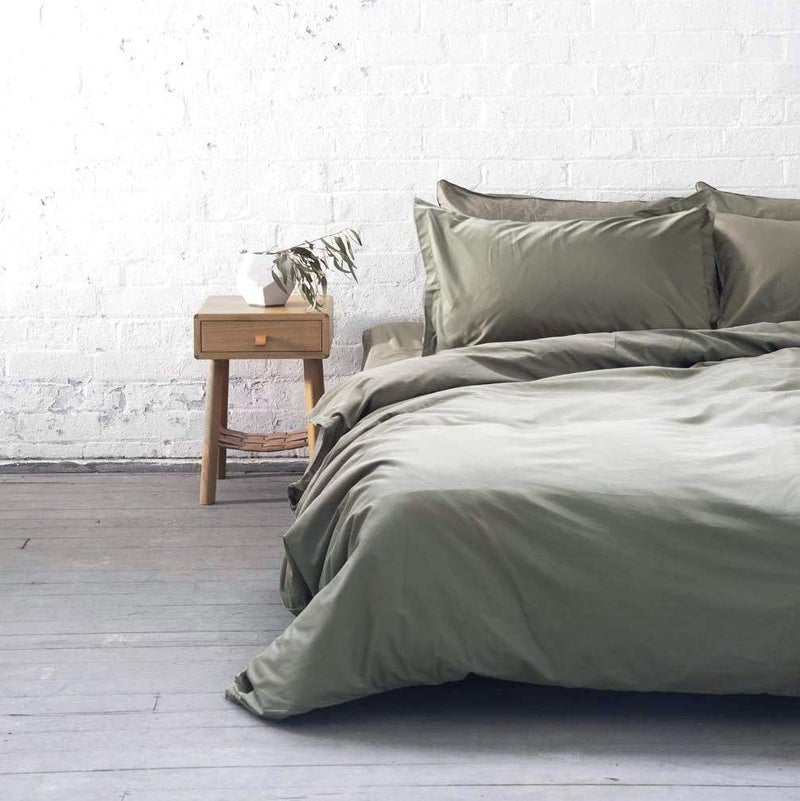 Eikei Solid Color Egyptian Cotton Duvet Cover Luxury Bedding Set High Thread Count Long Staple Sateen Weave Silky Soft Breathable Pima Quality Bed Linen (Olive, Queen) - Image 2
